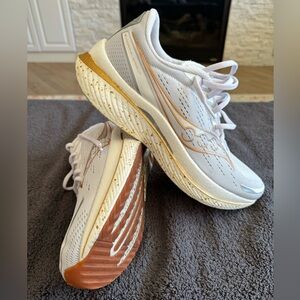 Saucony Endorphin Speed 3